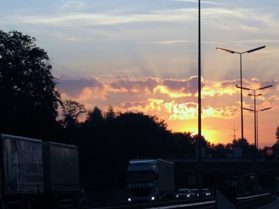 On the road 2_5001673220_l.jpg